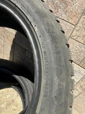 Гуми Зимни 225/50R18, снимка 5