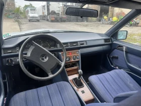 Mercedes-Benz 124, снимка 5