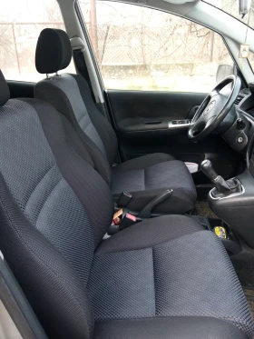 Toyota Corolla verso - 2400 € / 4693.99 лв. - 18772219 5