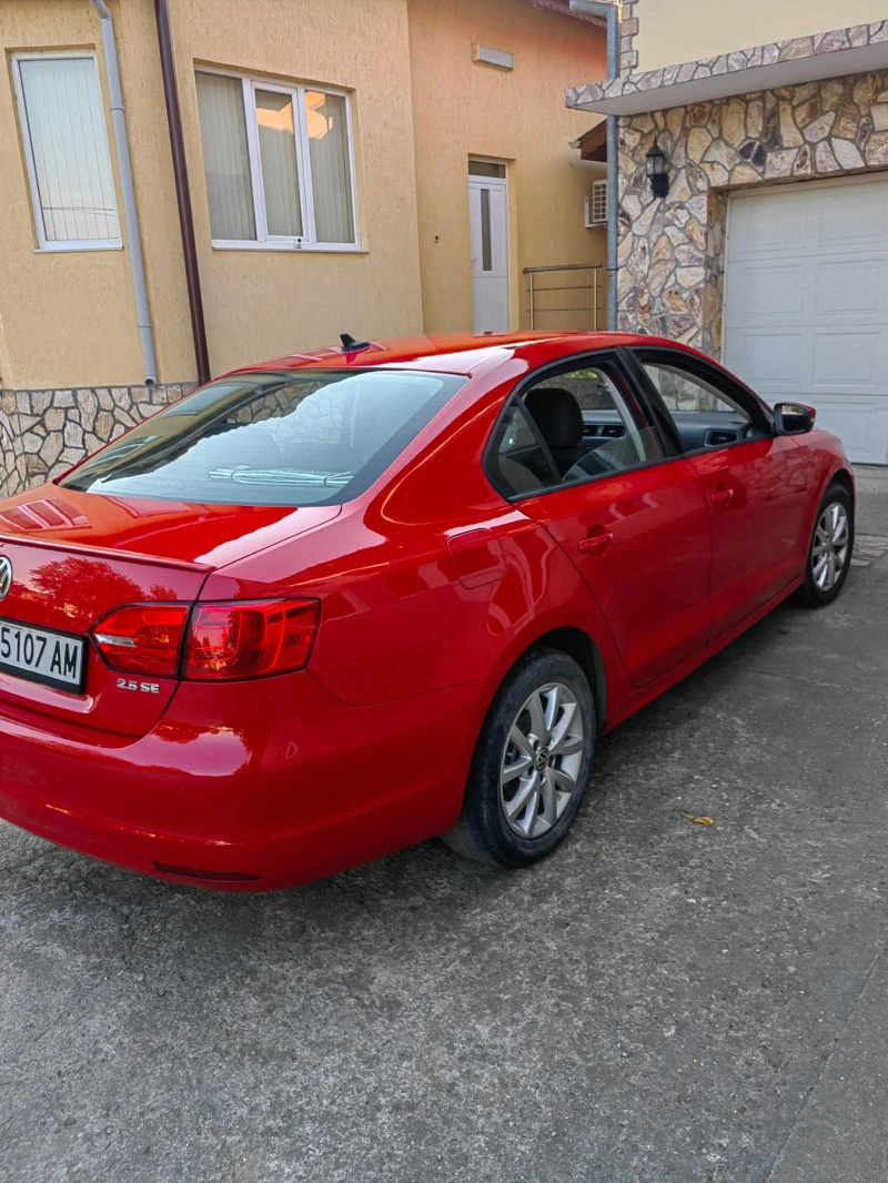 VW Jetta 2.5 SE, снимка 4 - Автомобили и джипове - 47666075