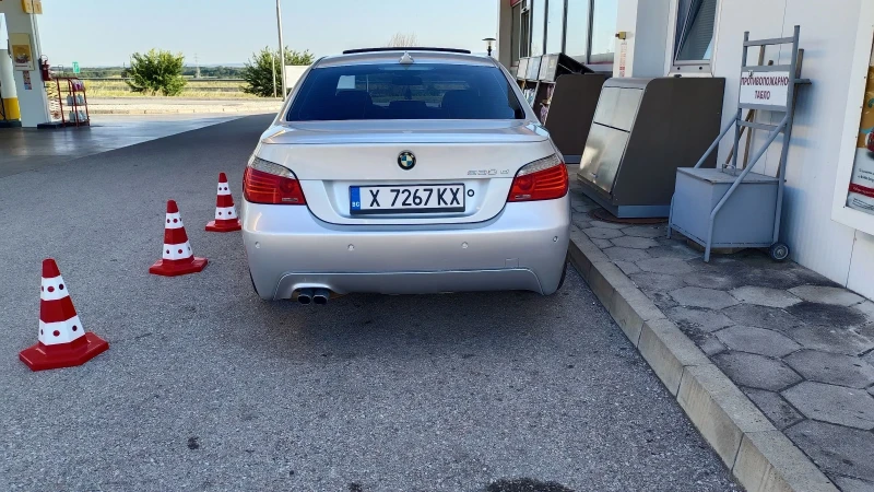 BMW 530  LCI M-pack, снимка 5 - Автомобили и джипове - 47809768