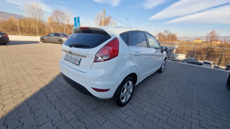 Ford Fiesta ЛИЗИНГ, снимка 6 - Автомобили и джипове - 48125331