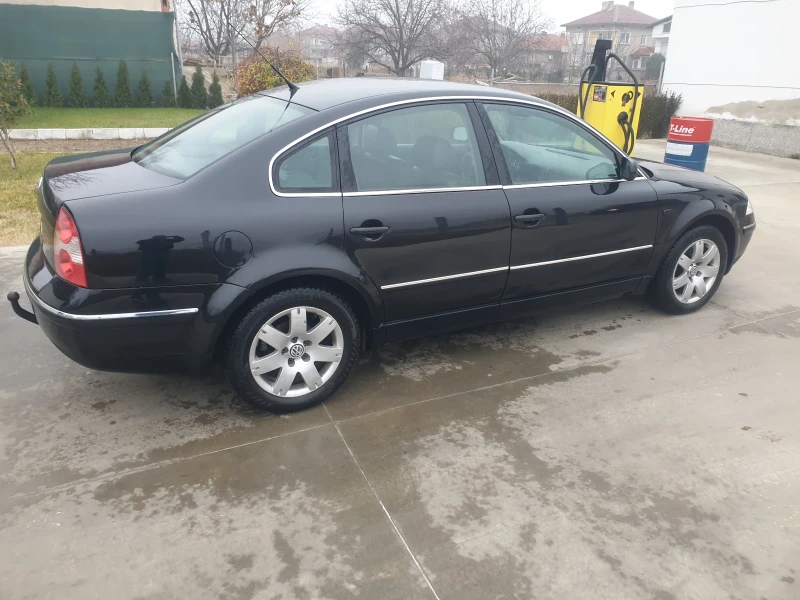 VW Passat Highline, снимка 7 - Автомобили и джипове - 48259439