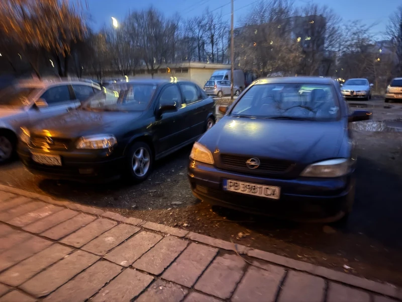 Opel Astra, снимка 1 - Автомобили и джипове - 48444029