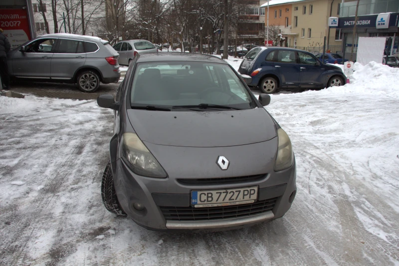 Renault Clio, снимка 1 - Автомобили и джипове - 48676466