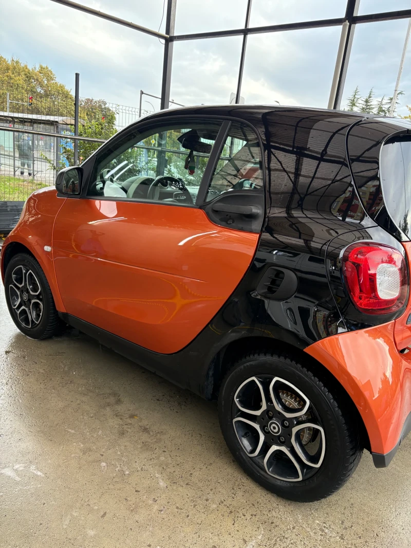 Smart Fortwo, снимка 2 - Автомобили и джипове - 52204216