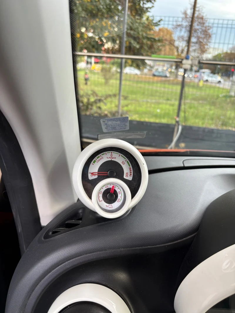 Smart Fortwo, снимка 11 - Автомобили и джипове - 52204216