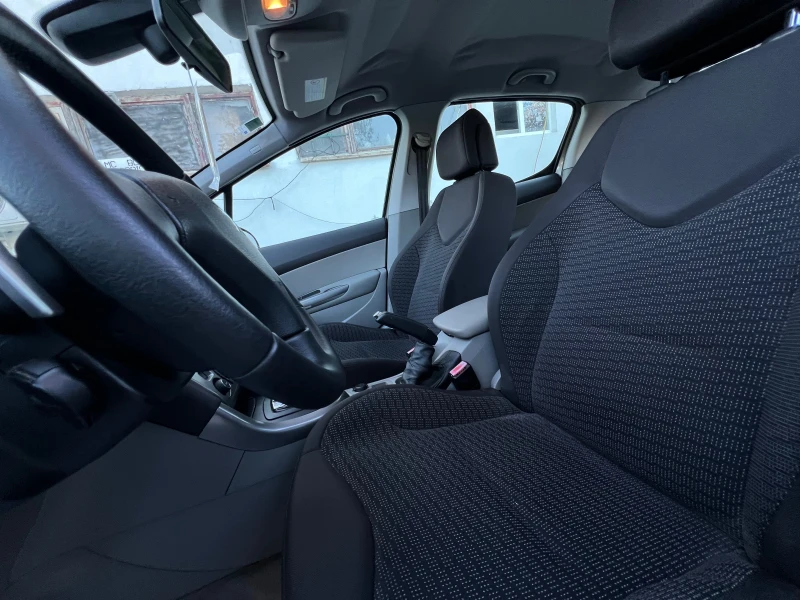 Peugeot 308 1.6 HDI Alure, снимка 7 - Автомобили и джипове - 52540343