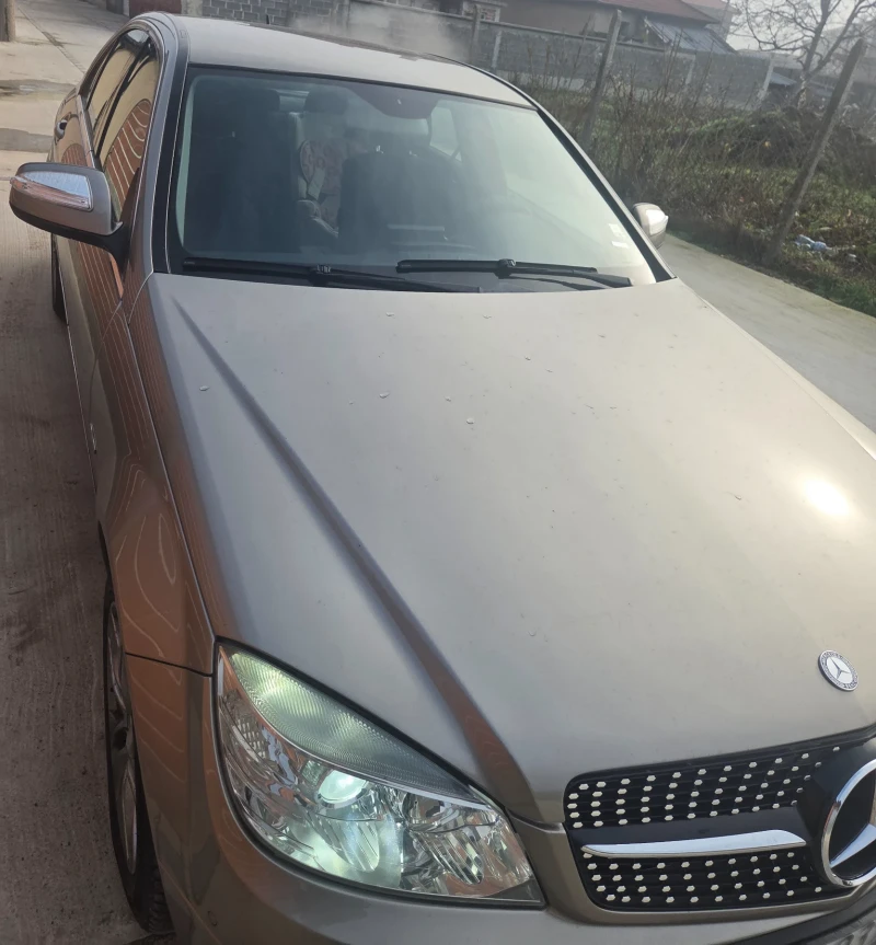 Mercedes-Benz C 220, снимка 10 - Автомобили и джипове - 52874157