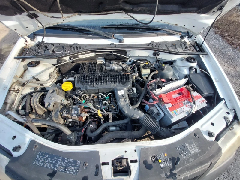 Dacia Logan 1.5, снимка 5 - Автомобили и джипове - 53021849