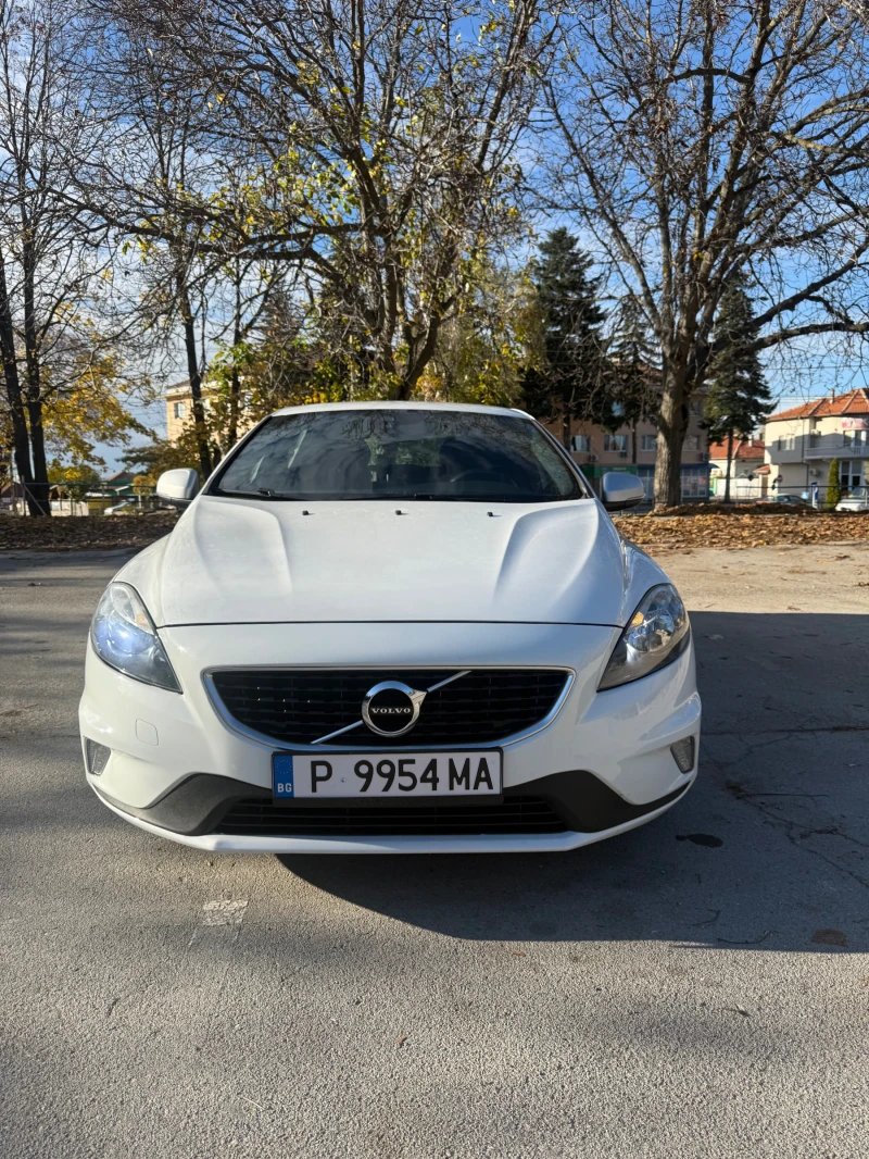 Volvo V40 R - design, снимка 5 - Автомобили и джипове - 53357610