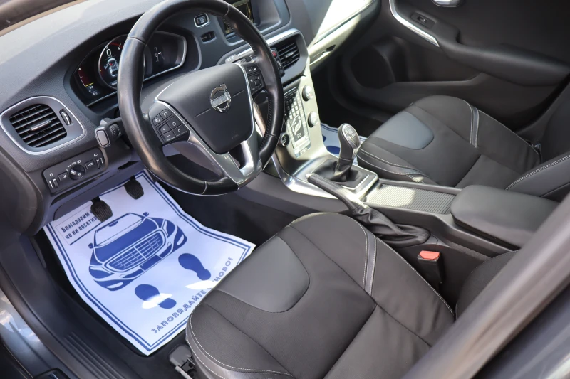 Volvo V40 1.6D* TOP* D2, снимка 10 - Автомобили и джипове - 53522362