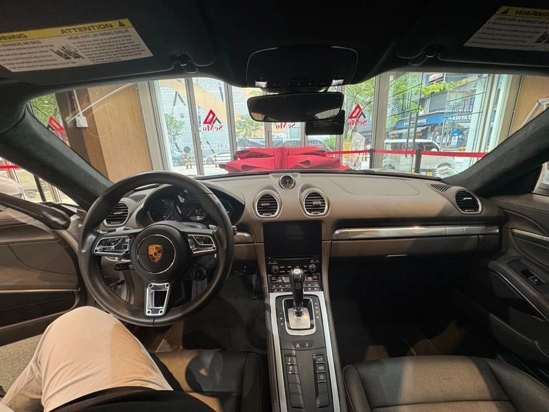 Porsche Cayman 2.5 GTS| 365к.с.| ВКЛ.ТЕХНОТЕСТ, снимка 9 - Автомобили и джипове - 55102378