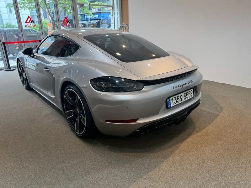 Porsche Cayman 2.5 GTS| 365к.с.| ВКЛ.ТЕХНОТЕСТ, снимка 6 - Автомобили и джипове - 55102378