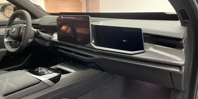 BMW i7 M70 FACELIFT XD EXECUTIVE-LOUNGE B&W ICONIC-GLOW, снимка 6 - Автомобили и джипове - 56601844