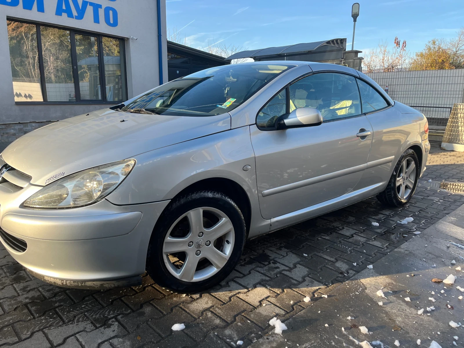 Peugeot 307 CC benzin-gaz 2.0 - изображение 2