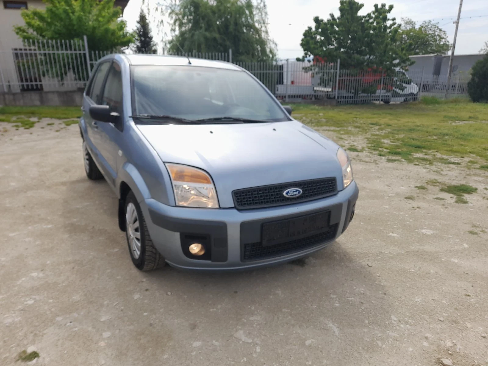 Ford Fusion 1.4 TDCI - изображение 5