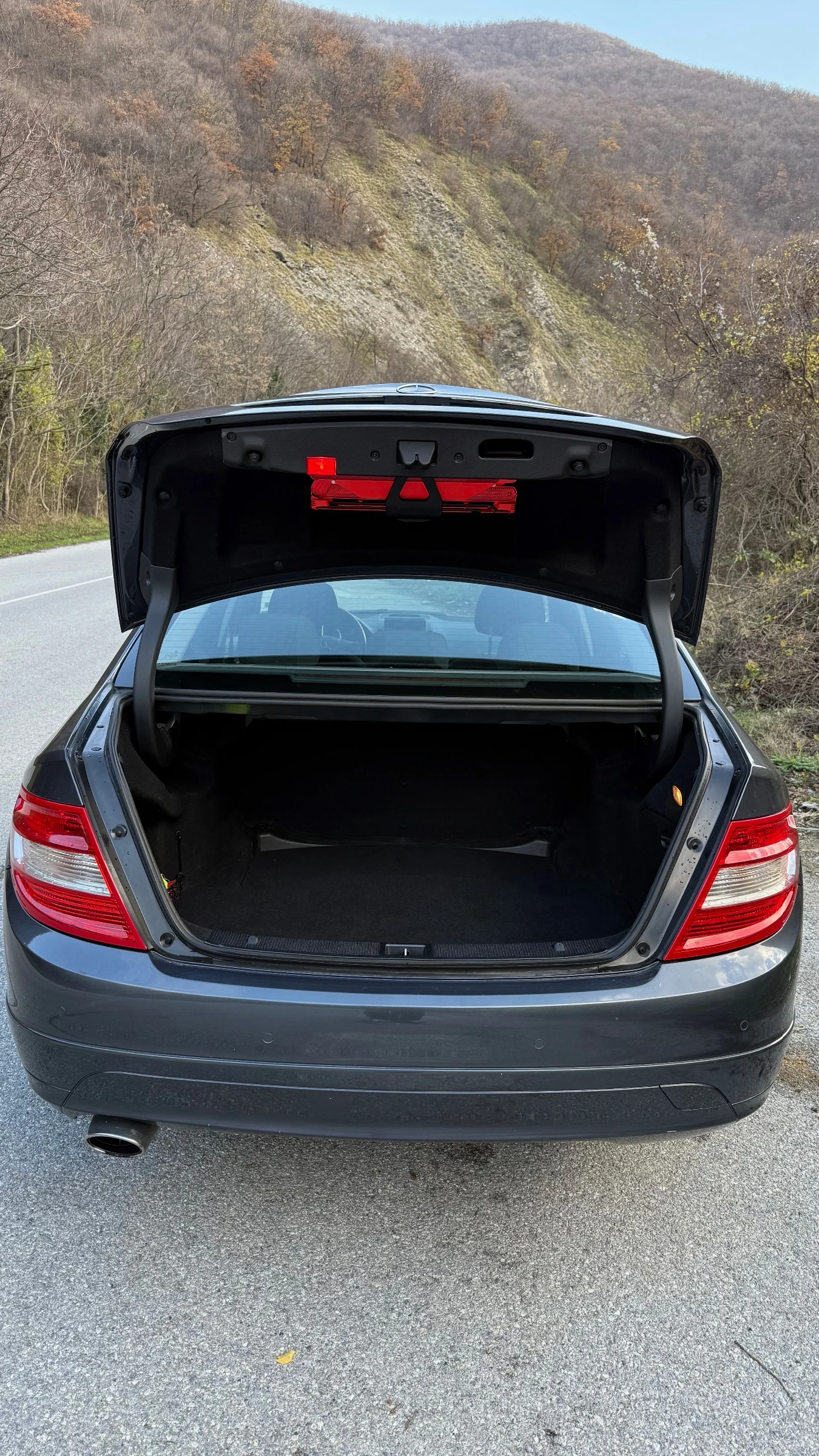 Mercedes-Benz C 220  - изображение 7