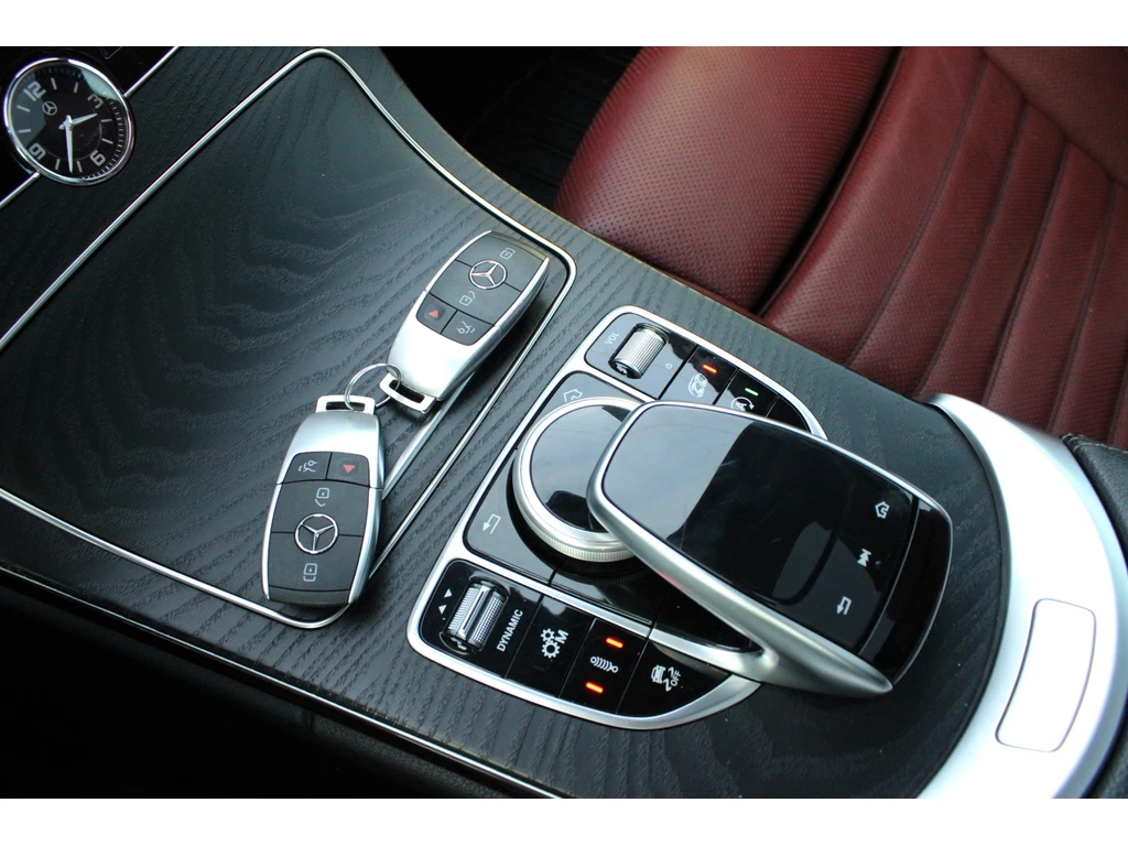 Mercedes-Benz C 43 AMG AMG Pack* 4Matic* PANO* FULL* Blind Spot* Keyless* - изображение 7