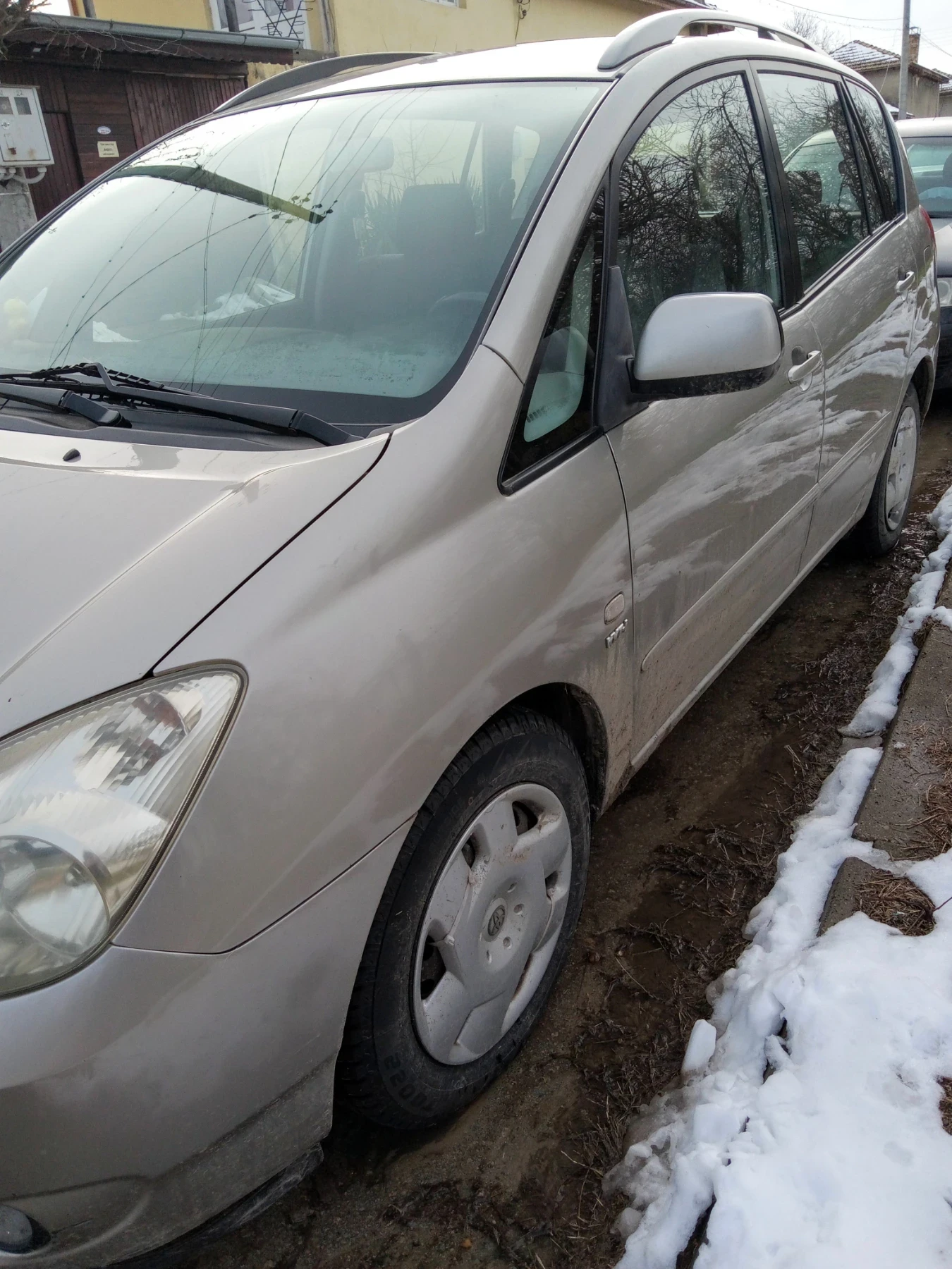 Toyota Corolla verso | Mobile.bg � ����������� 1