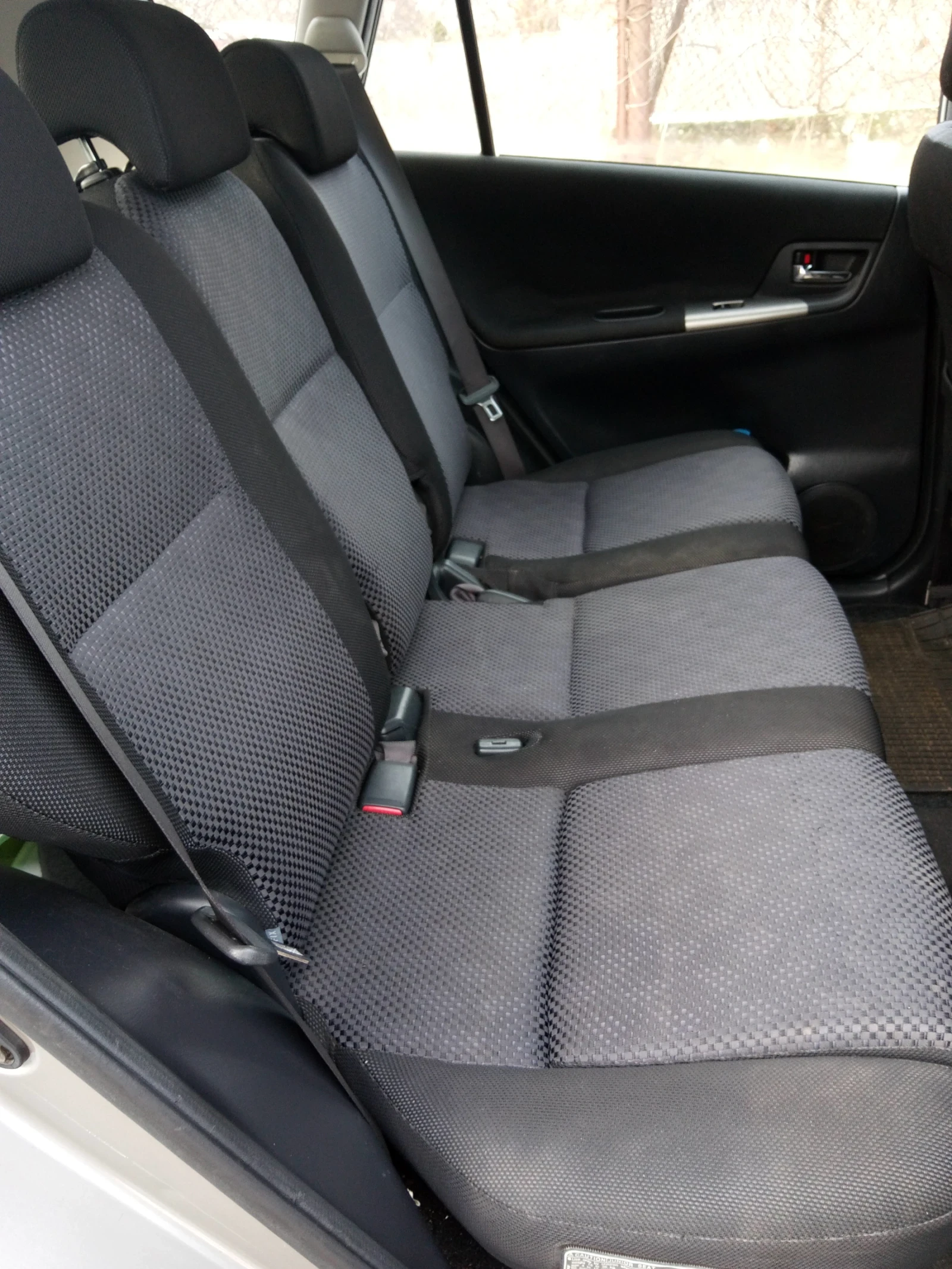 Toyota Corolla verso | Mobile.bg � ����������� 7