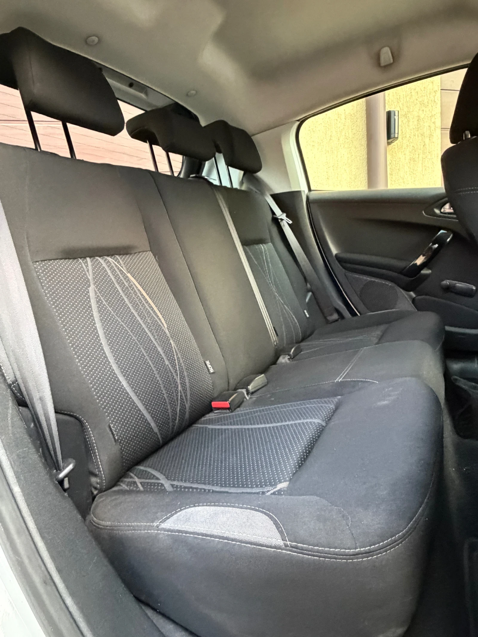 Peugeot 208 1.4d-68ps-206хил.км, снимка 10 - Автомобили и джипове - 53863648