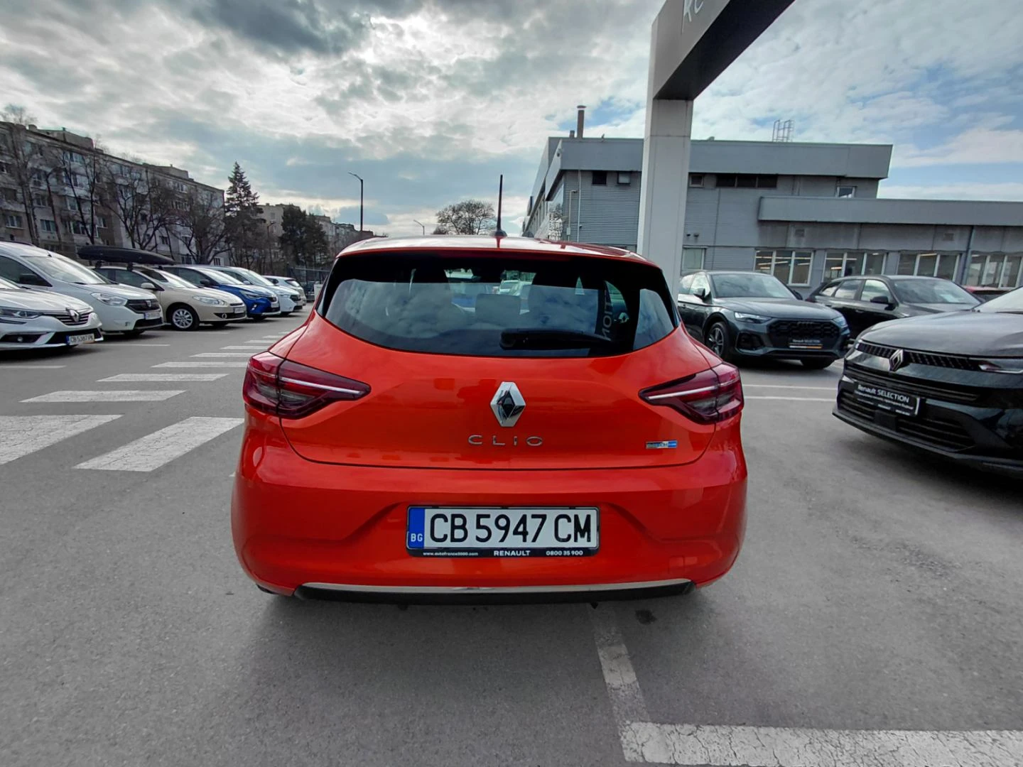 Renault Clio 1.6 E-Tech Full Hybrid 145k.c.l, снимка 7 - Автомобили и джипове - 53994987