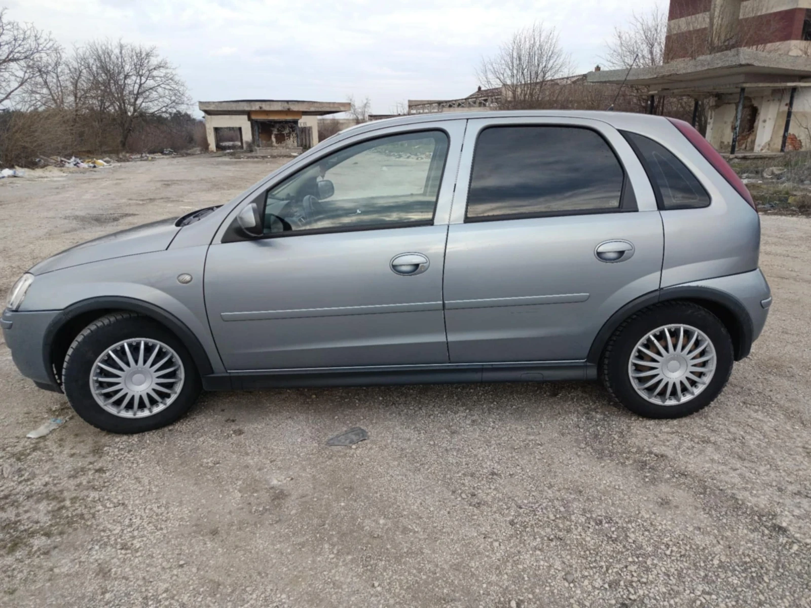 Opel Corsa 1, 2, снимка 3 - Автомобили и джипове - 54007308