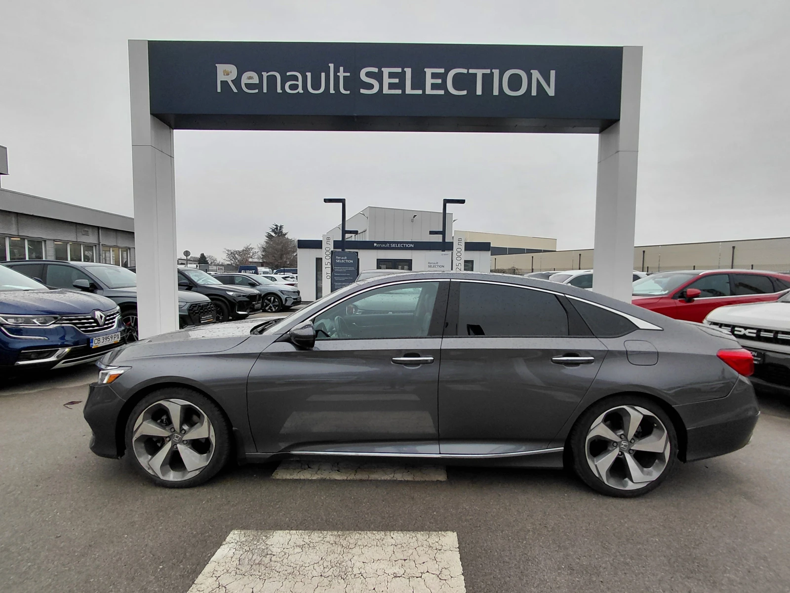 Honda Accord 1.5 VVT-i/194к.с, снимка 4 - Автомобили и джипове - 54049779