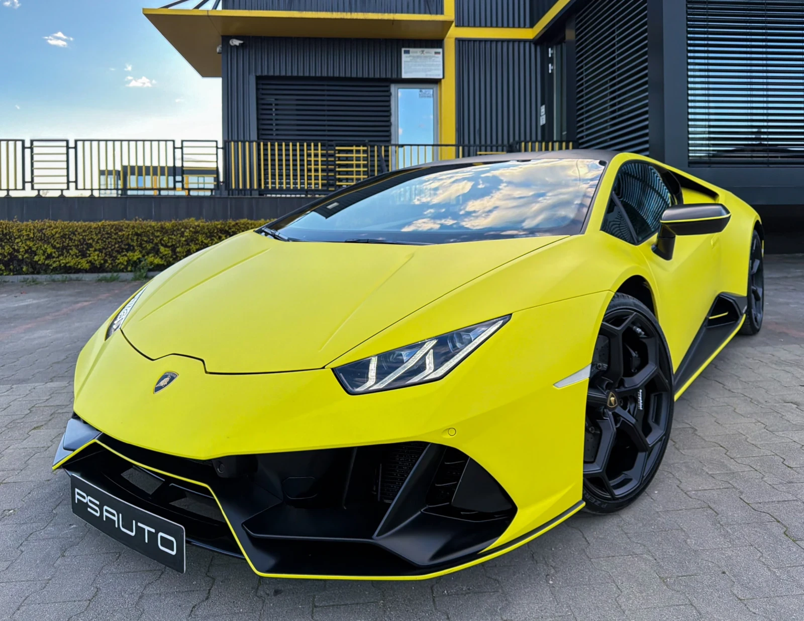 Lamborghini Huracan EVO Fluo Capsule Giallo Clarus
