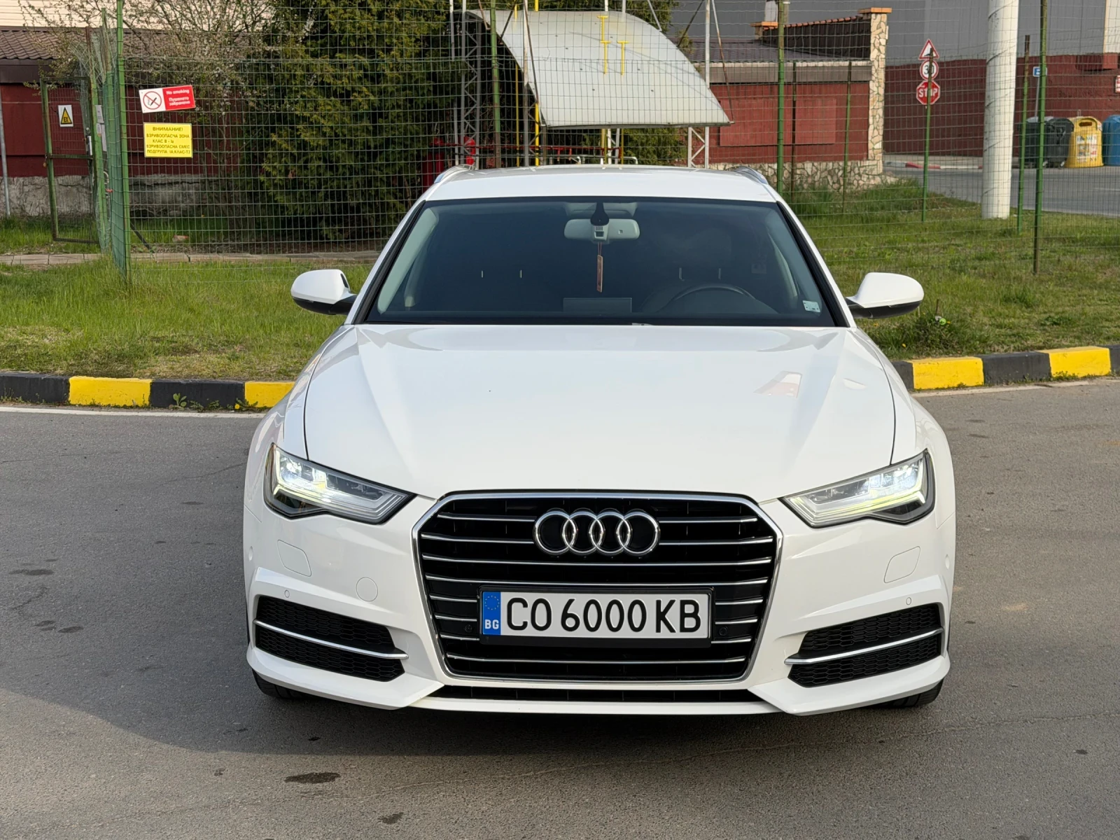 Audi A6 Matrix/S-Line/Много запазено!, снимка 2 - Автомобили и джипове - 54184026