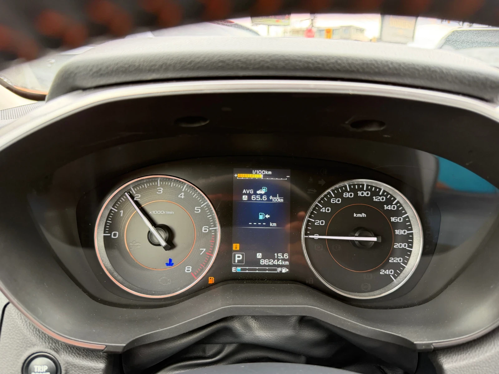 Subaru XV 2.0 EXECUTIVE , снимка 16 - Автомобили и джипове - 54285548