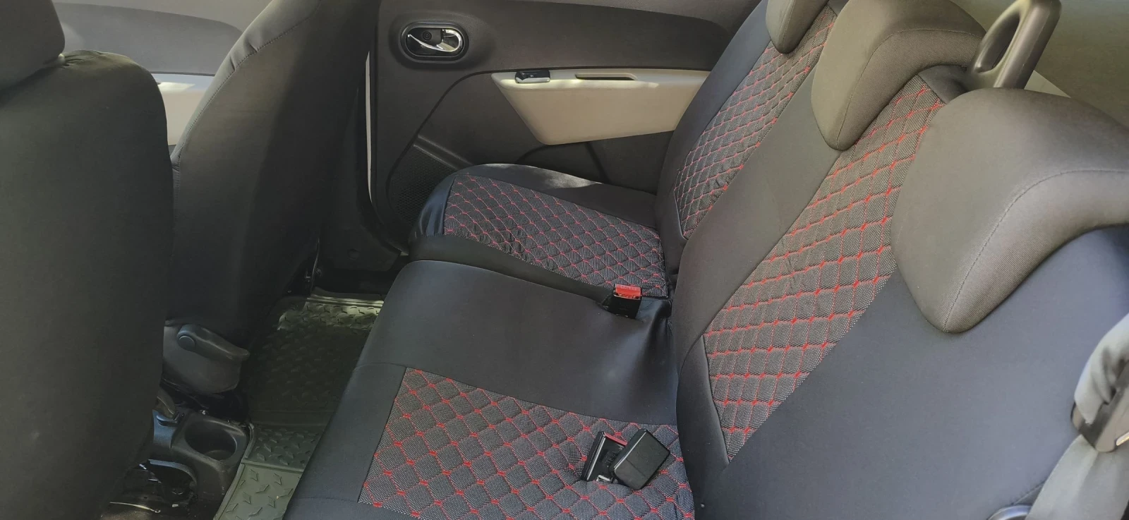 Dacia Lodgy, снимка 8 - Автомобили и джипове - 54310943