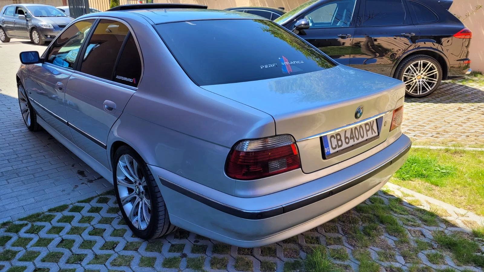 BMW 530 193кс Автоматик, снимка 4 - Автомобили и джипове - 54317544