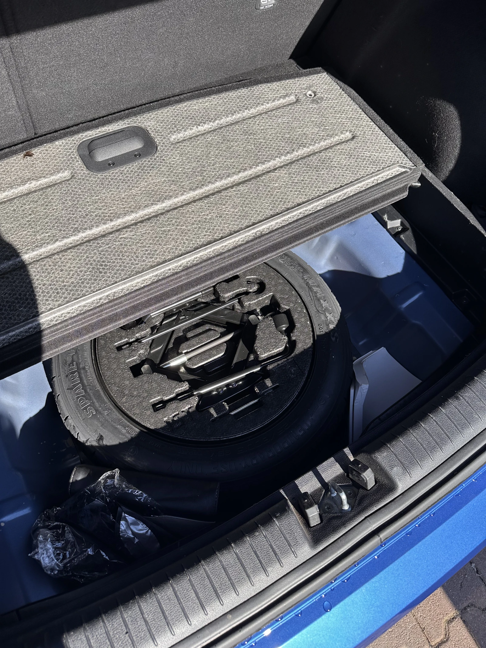 Kia Ceed, снимка 14 - Автомобили и джипове - 54459320