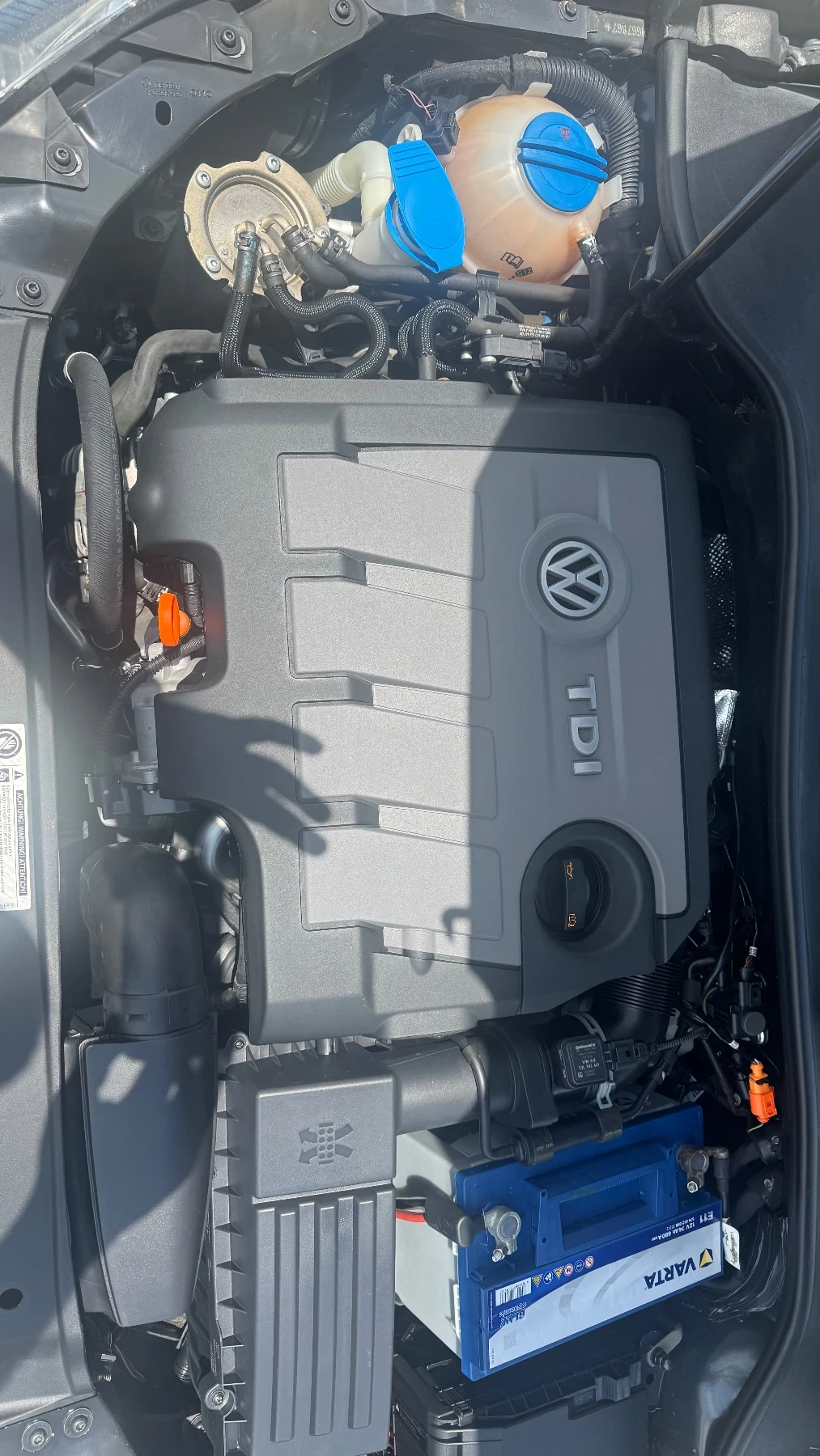 VW Golf TDi, снимка 17 - Автомобили и джипове - 54683533