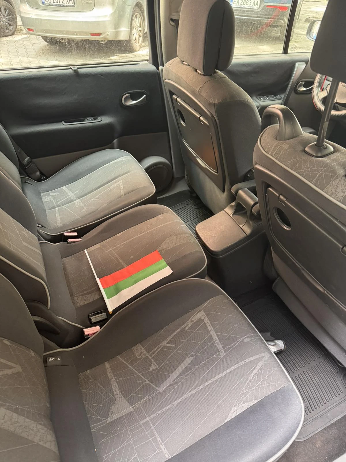 Renault Scenic LPG, снимка 2 - Автомобили и джипове - 54736197