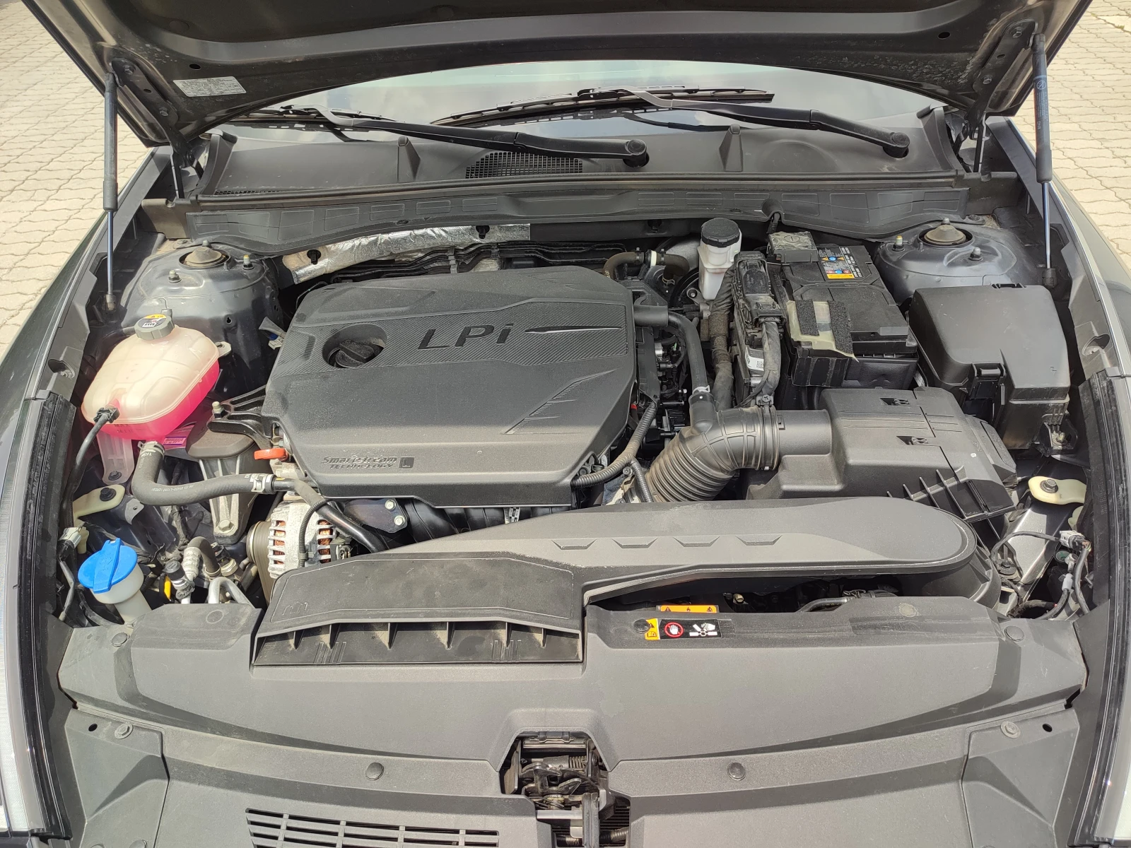 Hyundai Sonata Premium, снимка 9 - Автомобили и джипове - 54944264