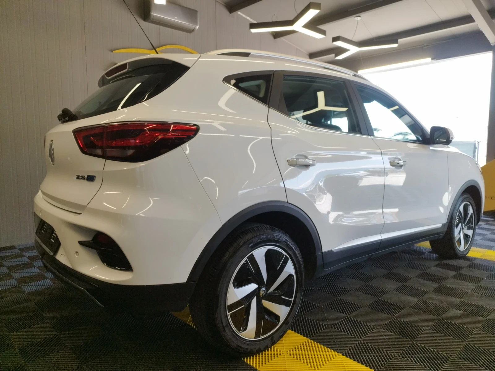 Mg ZS EV 47 000�� 73kwh  | Mobile.bg � ����������� 6