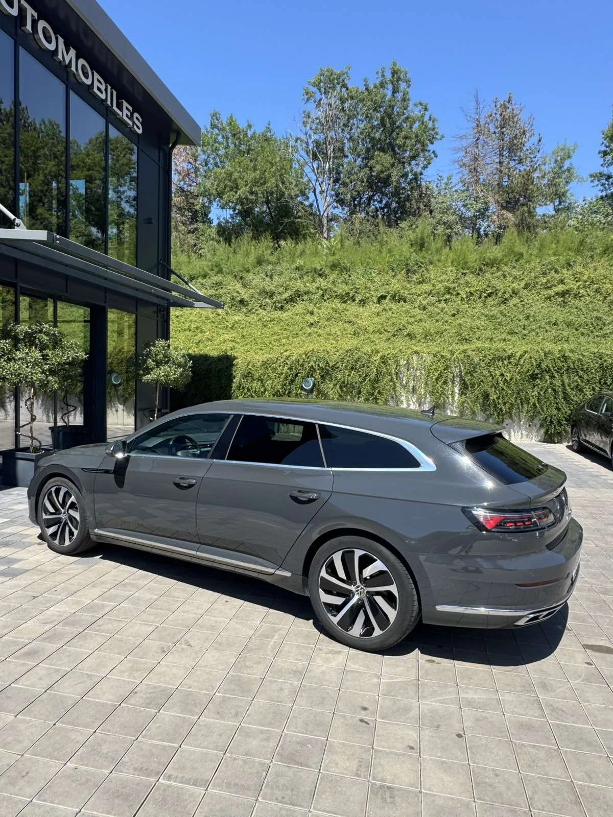 VW Arteon SB R-LINE 4MOTION, снимка 8 - Автомобили и джипове - 55522398