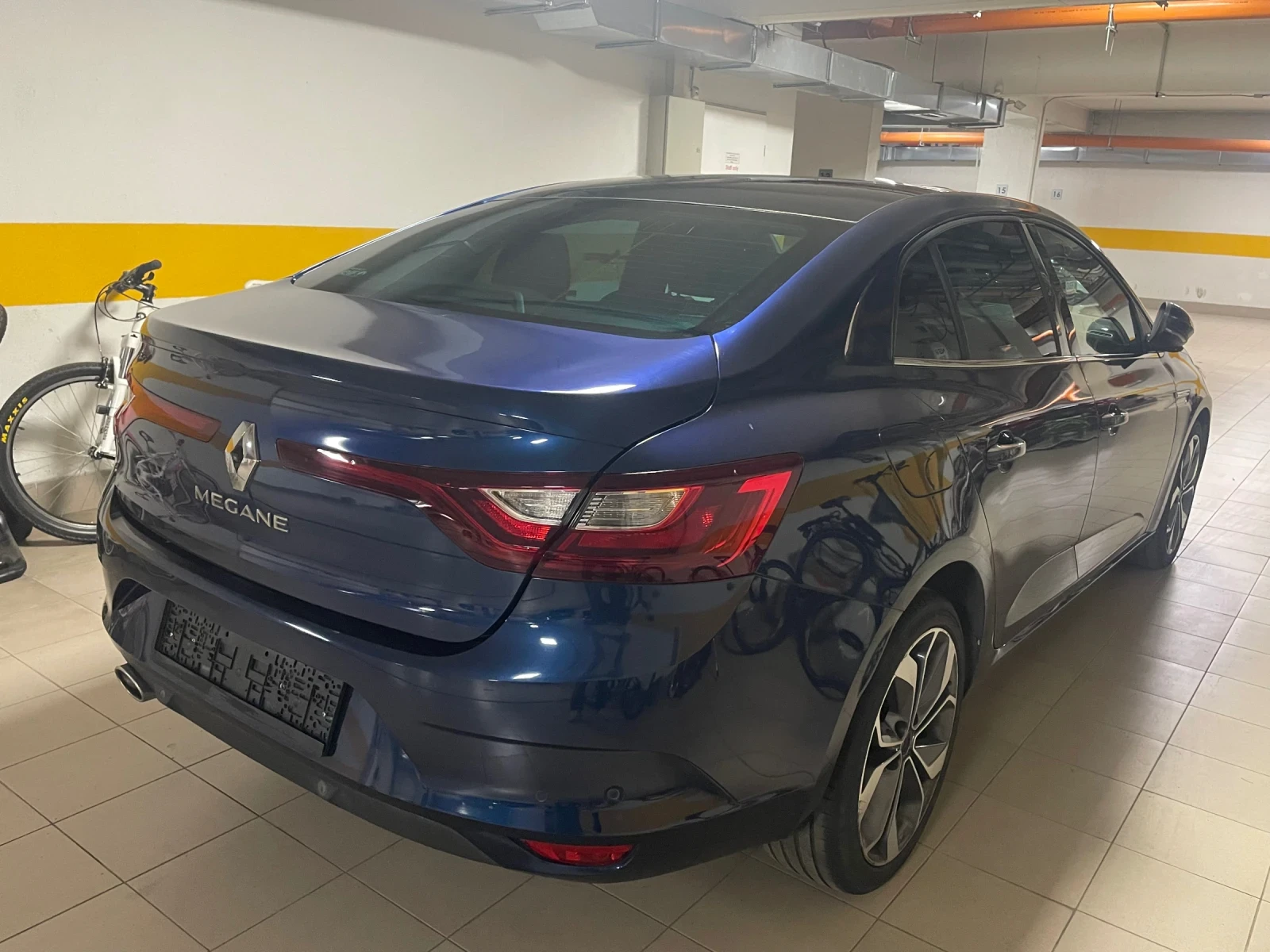 Renault Megane 1.5dCi Автоматик  148000км    , снимка 5 - Автомобили и джипове - 56341888