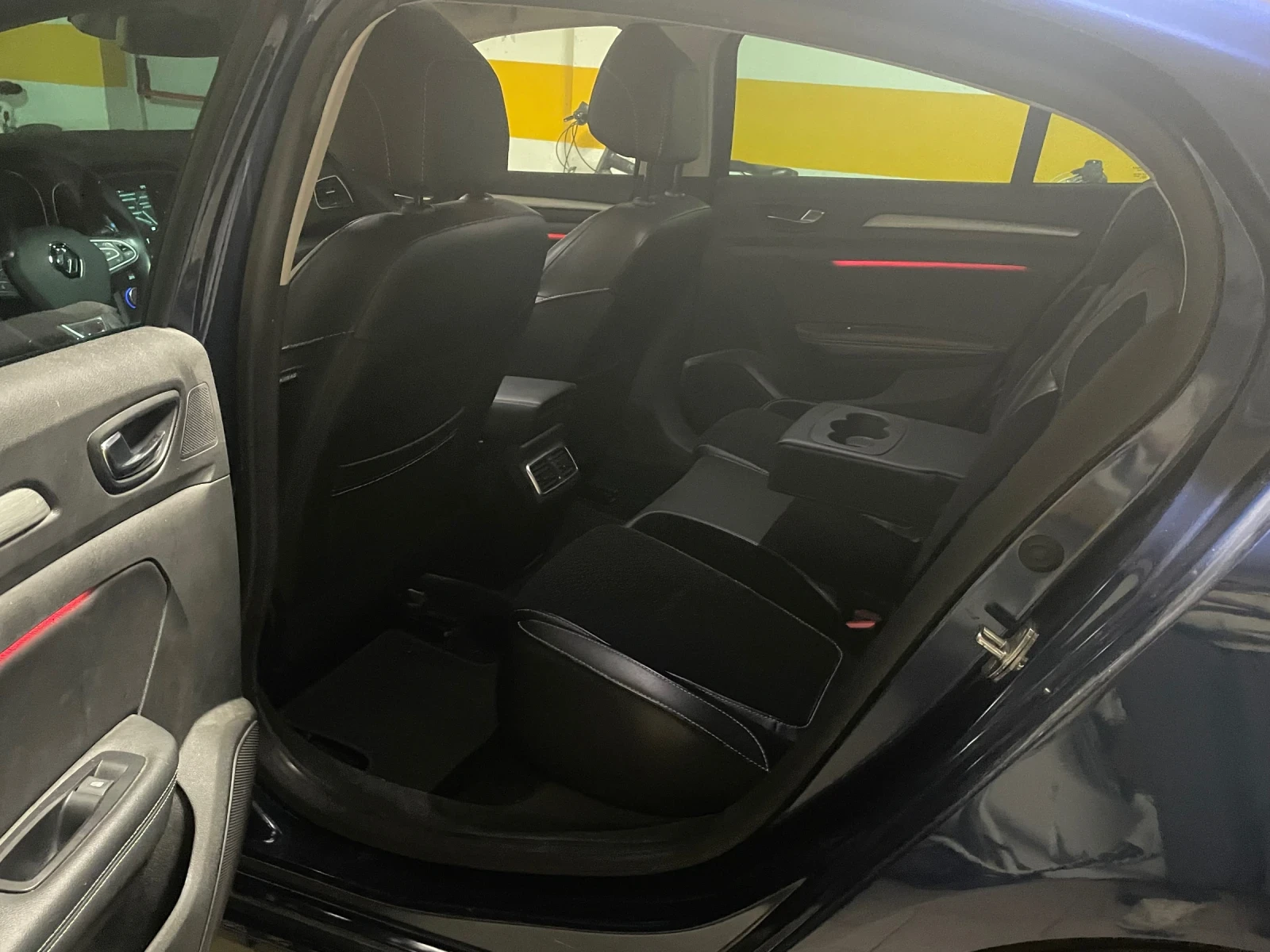 Renault Megane 1.5dCi Автоматик  148000км    , снимка 11 - Автомобили и джипове - 56341888