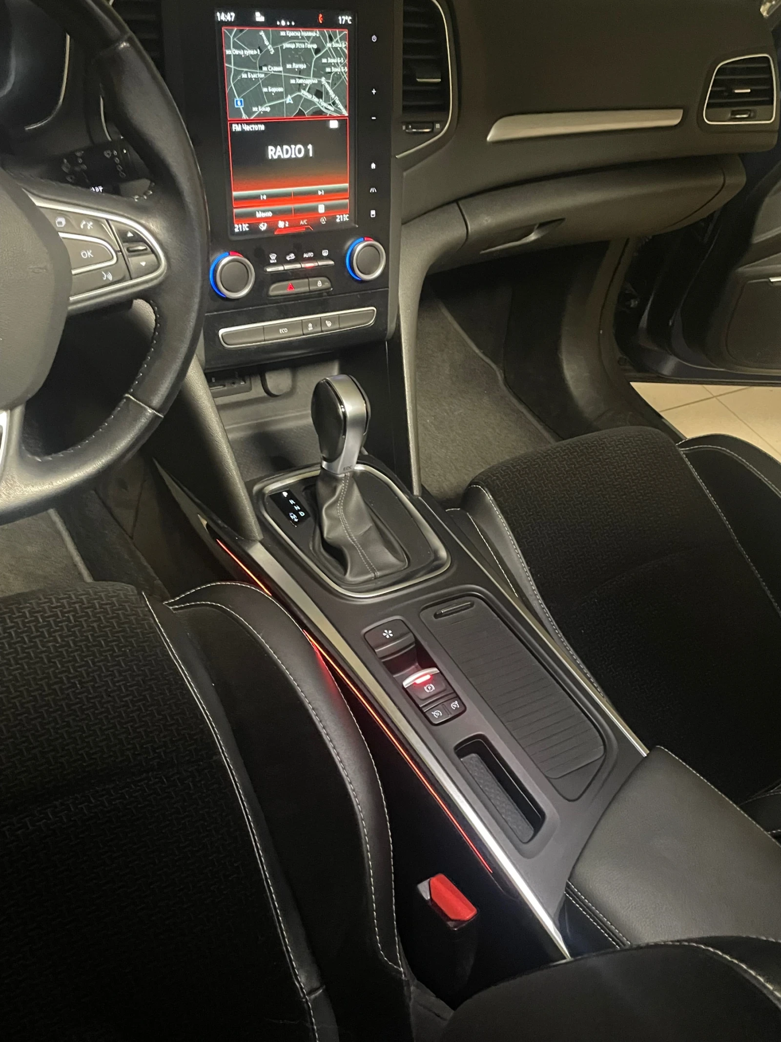 Renault Megane 1.5dCi Автоматик  148000км    , снимка 16 - Автомобили и джипове - 56341888