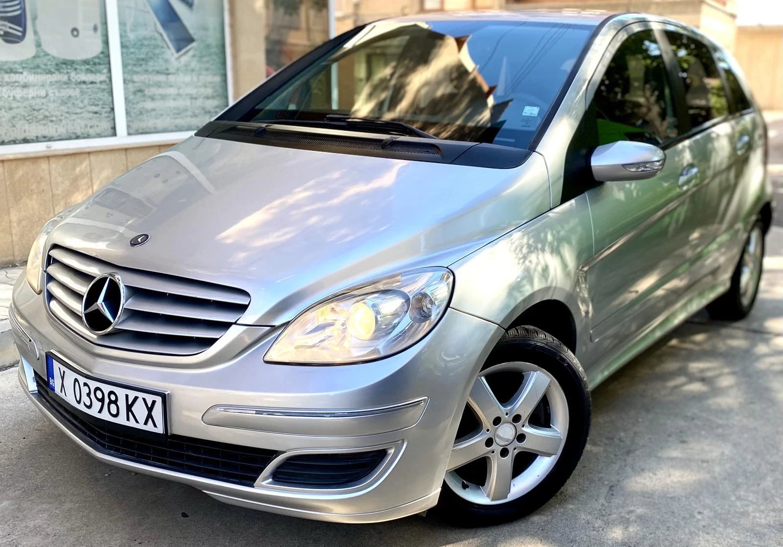 Mercedes-Benz B 180 2.0 CDI 109 к.с., снимка 4 - Автомобили и джипове - 56215036