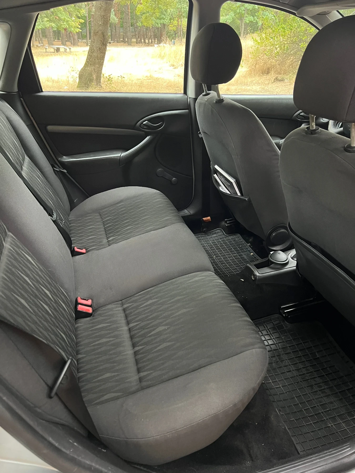 Ford Focus 1.8 tdci, снимка 7 - Автомобили и джипове - 56227874