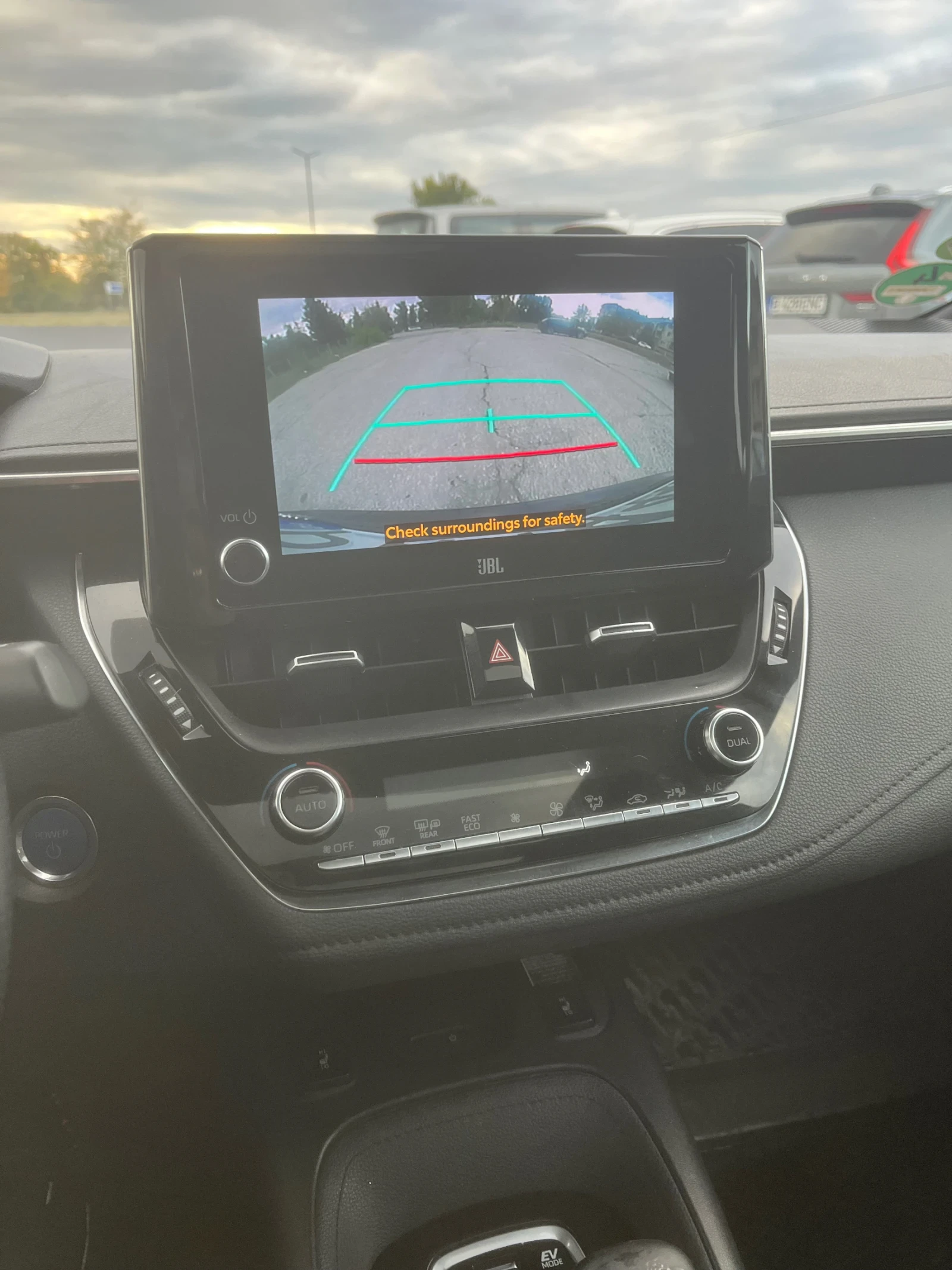 Toyota Corolla GR Sport 2.0, снимка 11 - Автомобили и джипове - 56565336