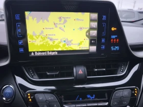 Toyota C-HR 1.8HYBRID LOUNGE FULL SERVICE IN TOYOTA NEW !!!, снимка 8