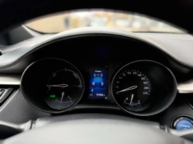 Toyota C-HR 6 МЕСЕЦА ГАРАНЦИЯ/1.8 Hybrid 122к.с Подгрев/Камера, снимка 11