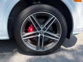 Audi SQ5 * Technik * CARFAX * 360 КАМЕРА * БЕЗ ИНЦИДЕНТИ * , снимка 6