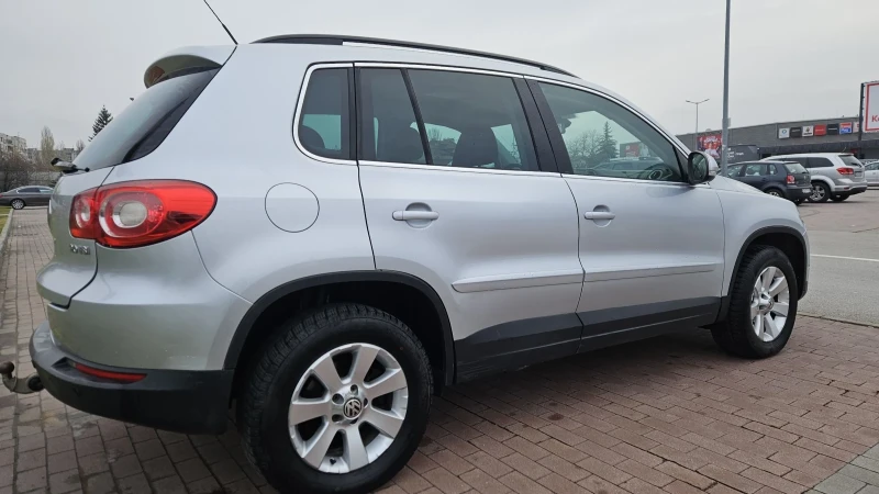 VW Tiguan 2.0 TSI 4motion, снимка 4 - Автомобили и джипове - 48044893